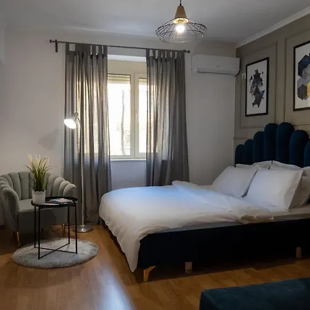 Lägenhet Skanderbeg Square App - The Nest *